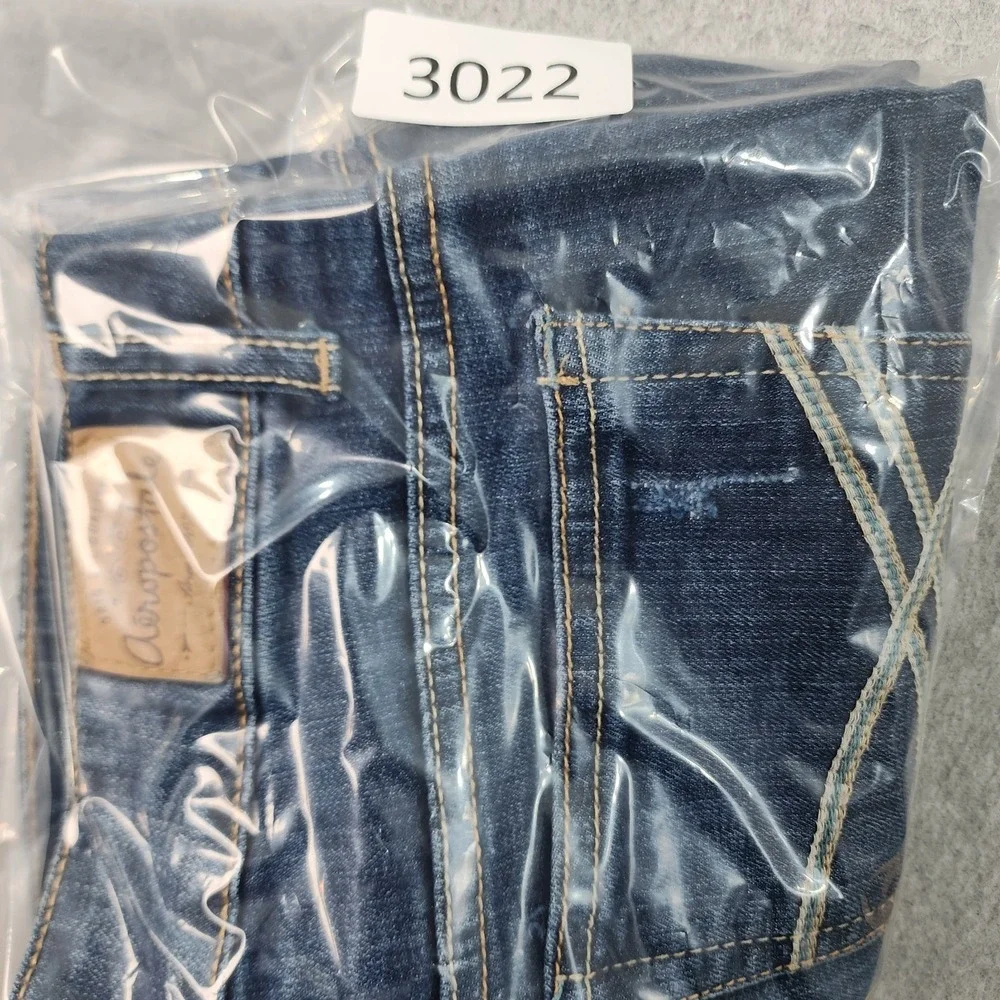 Aeropostale Distressed Boyfriend Jean Shorts‎ Womens Size 2 Blue Denim 30x4.5